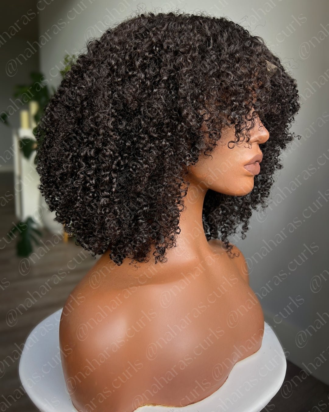Texture detail of Aura curls on the Anaya 13 by 6 HD Lace Front Wig 3C/4A