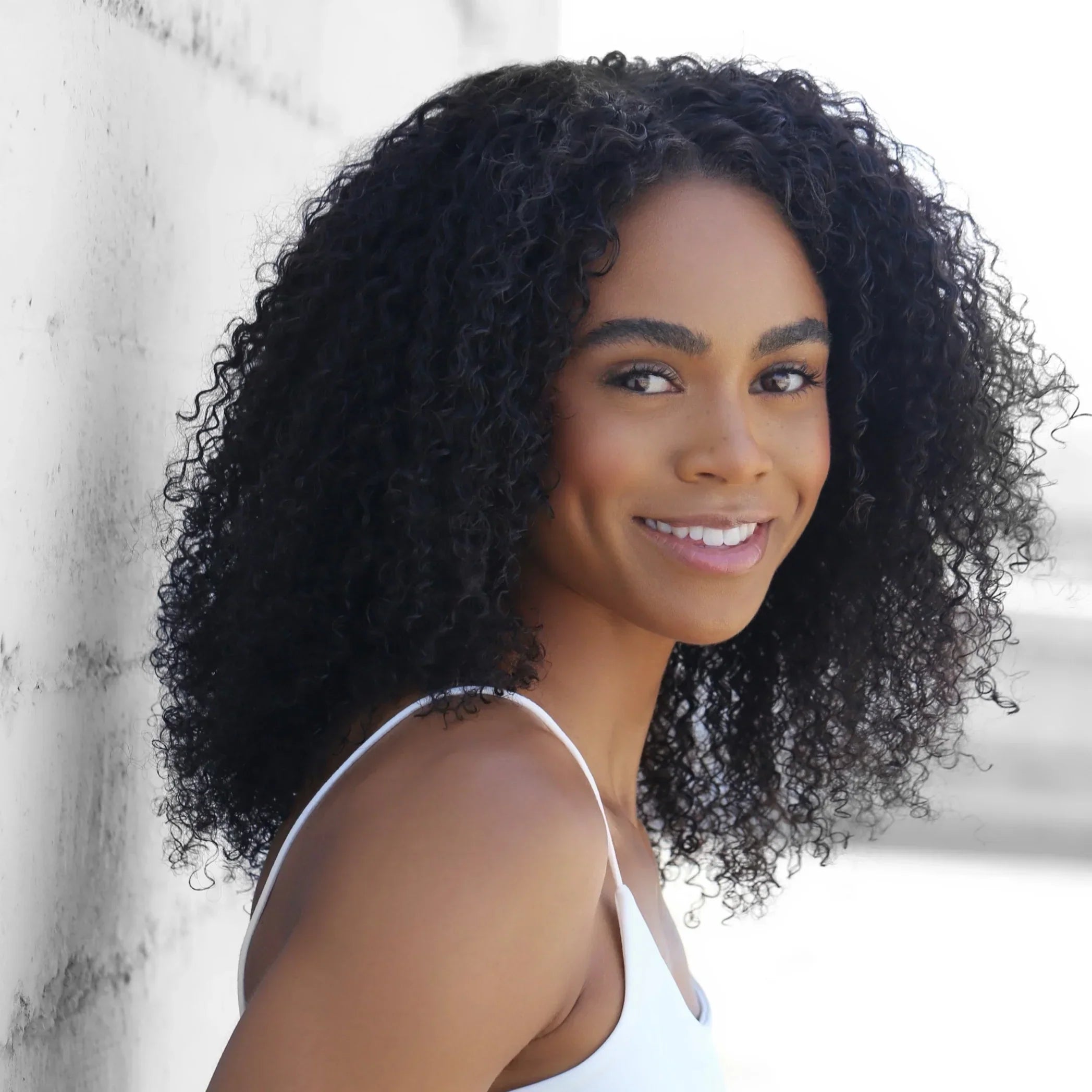 How to Define Your Aura Hair: Tips and Product Recommendations - Nahara's Curls