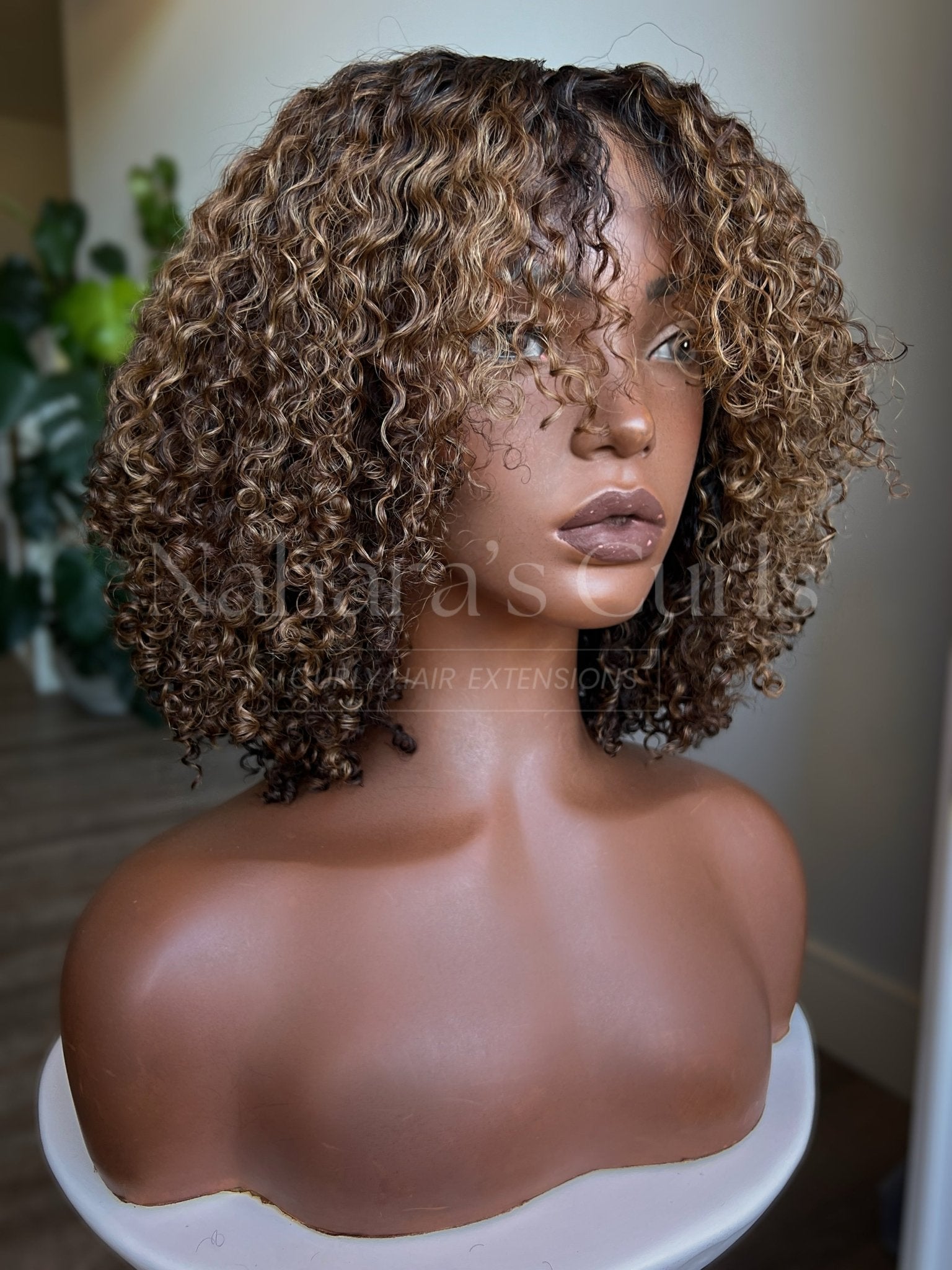 Sundara 13x6 HD Lace Front Wig side view showing layered aura curls