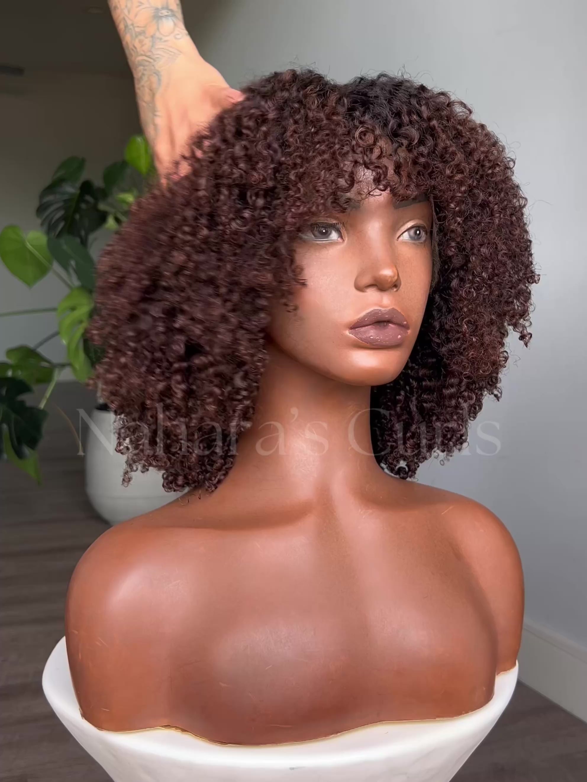 360 view of a kinky curly human hair wig with chocolate brown balayage and HD lace front

